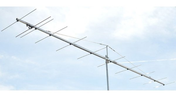 2 meter 11 Element Yagi Low Noise Contest Antenna PA144-11-6AG